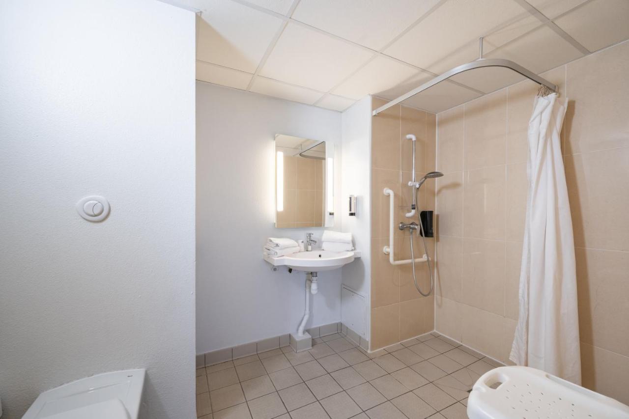 B&B Hotel Saintes Εξωτερικό φωτογραφία