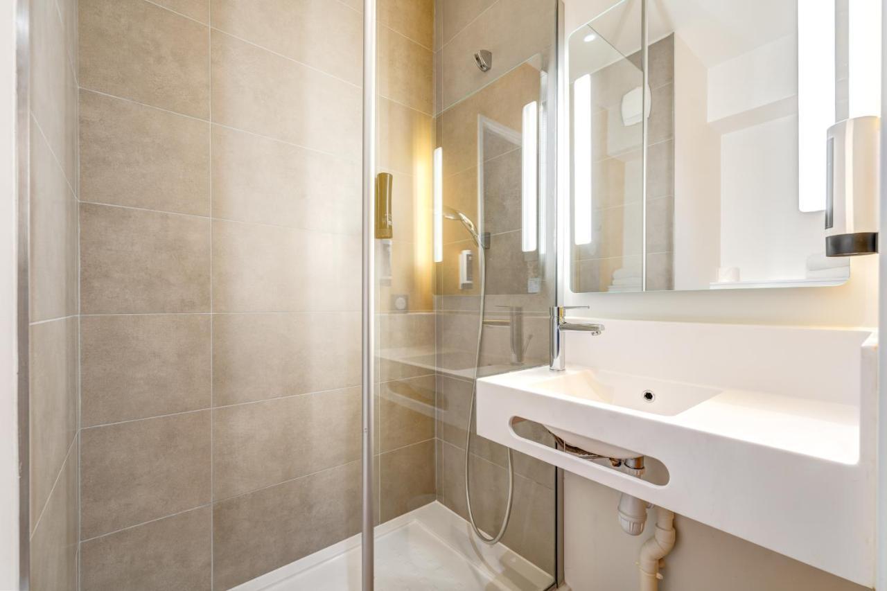 B&B Hotel Saintes Εξωτερικό φωτογραφία